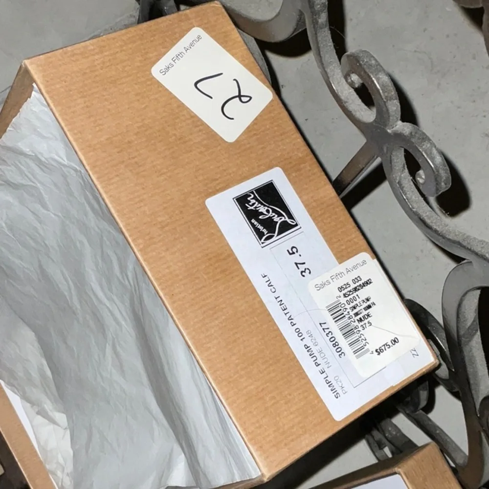 Christian Louboutin Authentic Storage Shoe Box - Picture 7 of 8